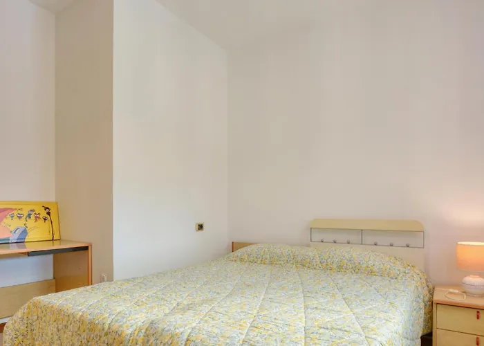 Rosapino ראפאלו